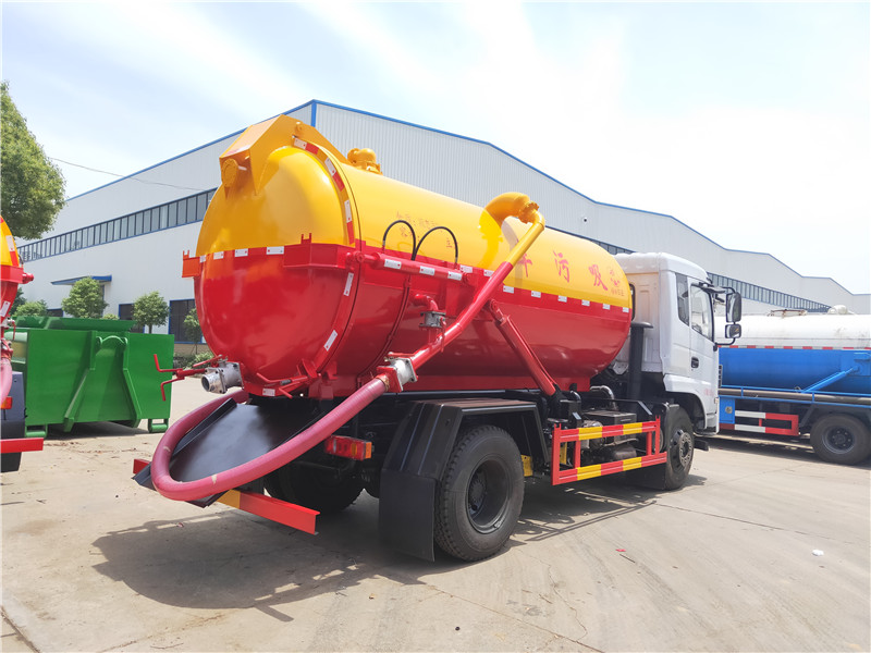 東風(fēng)牌10方吸污車(chē)